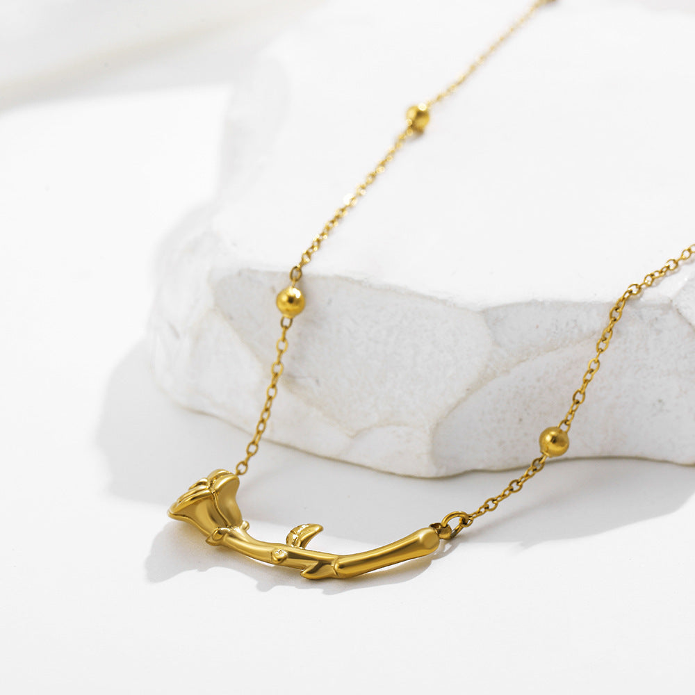 3D ROSE NECKLACE