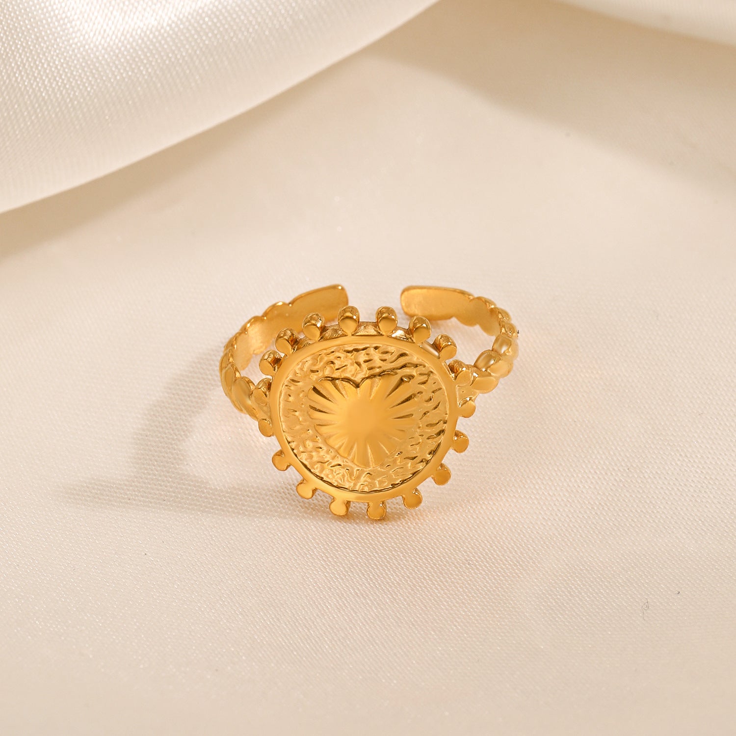 ADJUSTABLE LACE HEART RING