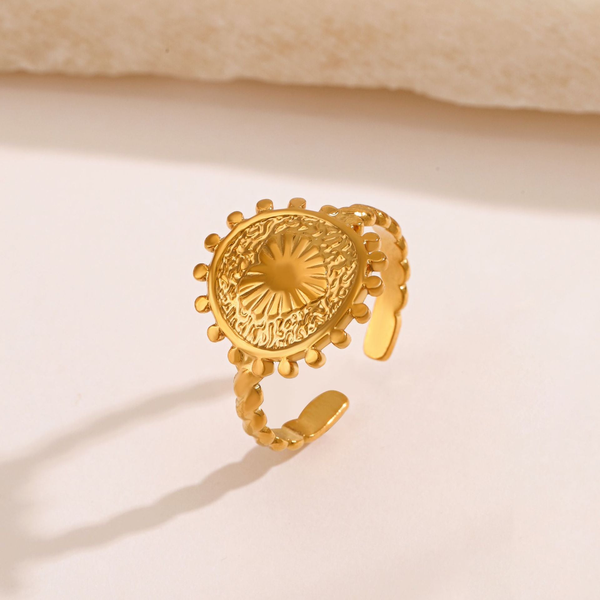 ADJUSTABLE LACE HEART RING