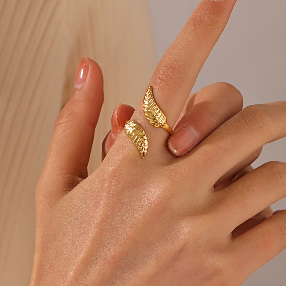 ADJUSTABLE LEAF RING