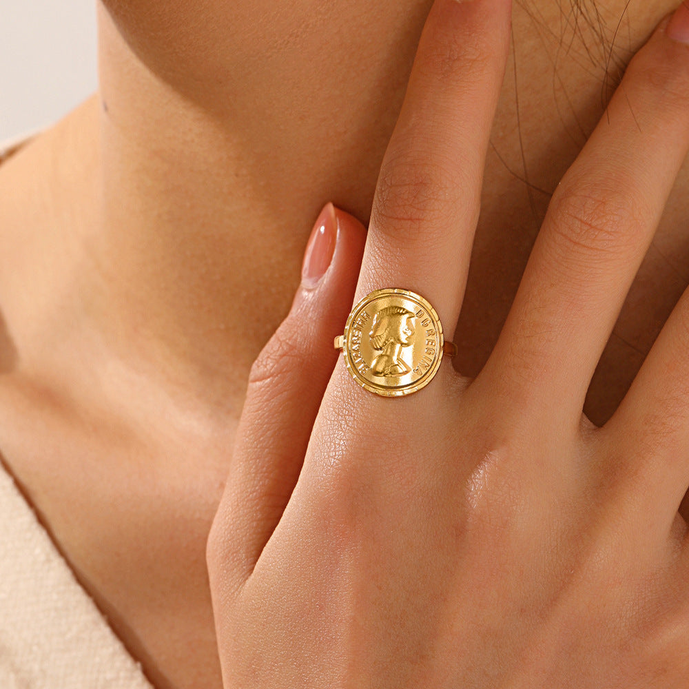 ADJUSTABLE QUEEN AVATAR RING