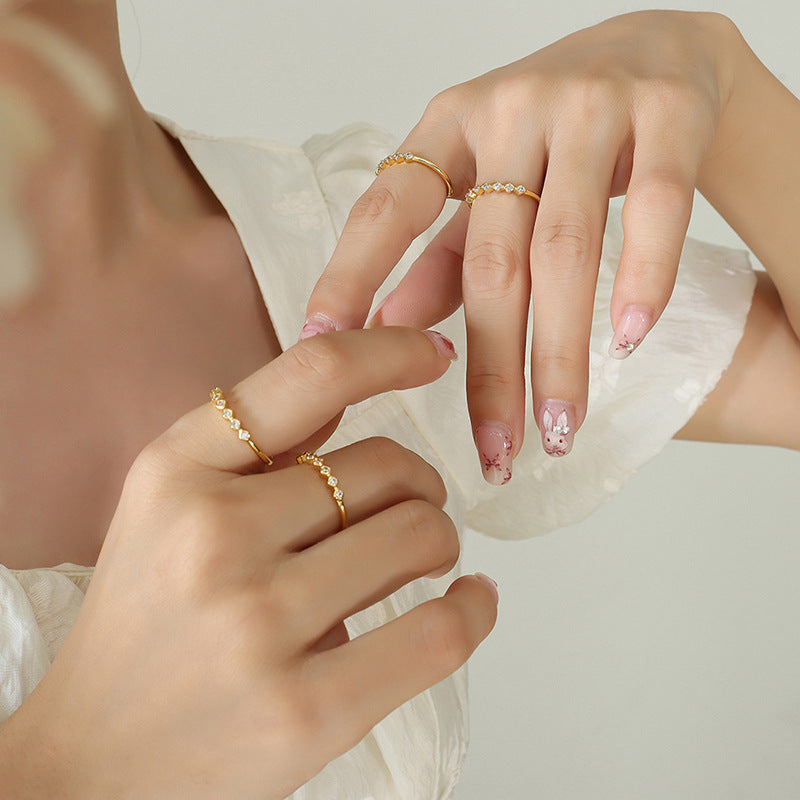 ADJUSTABLE RING WITH ADJUSTABLE OPENING