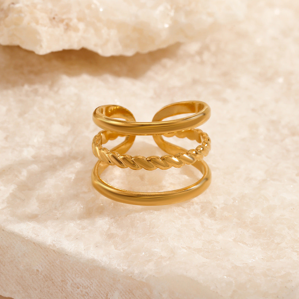 ADJUSTABLE THREE-LAYER RING