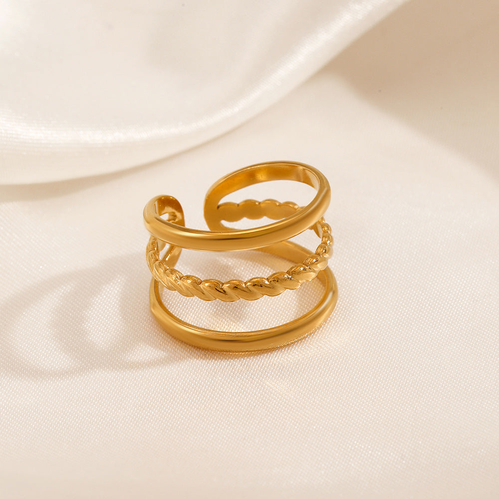 ADJUSTABLE THREE-LAYER RING