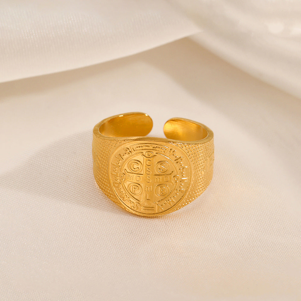 ADJUSTABLE WIDE CROSS RING