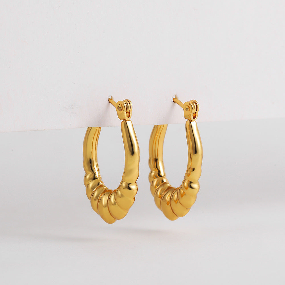 ADVANCED TEMPERAMENT CIRCULAR EARRINGS