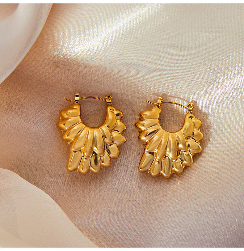 ALIEN-PETAL-HOLLOW-EARRINGS