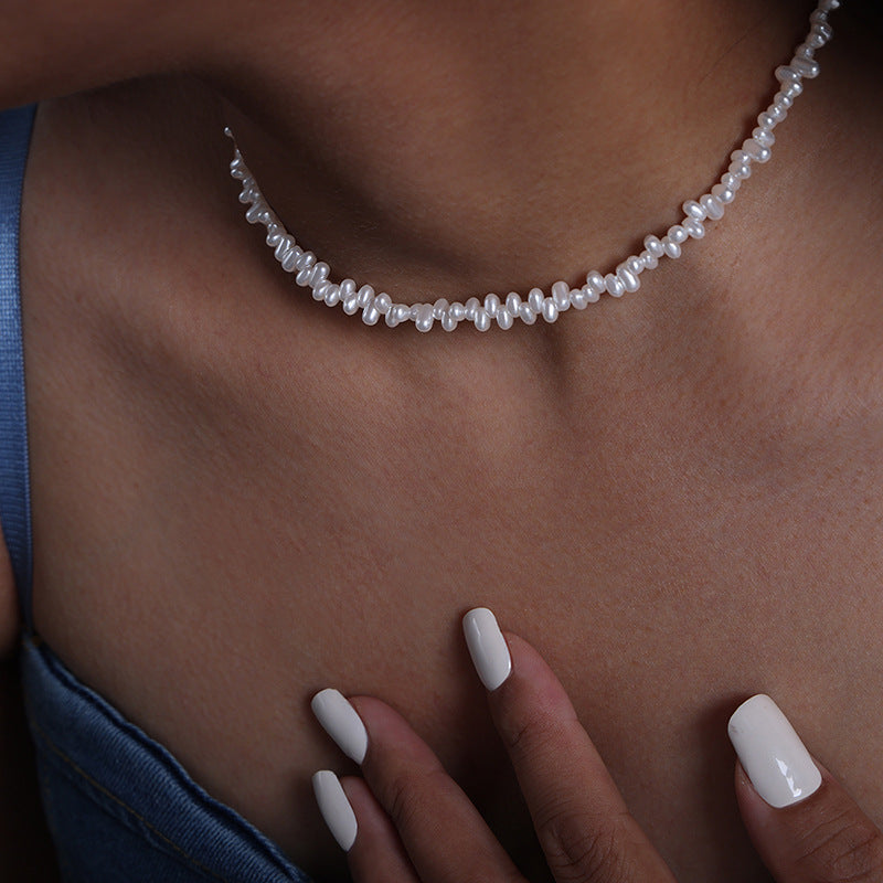 ASYMMETRIC BEAD NECKLACE