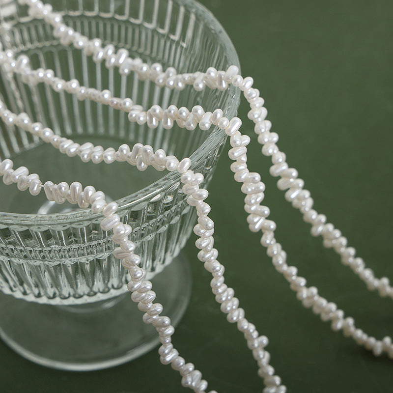 ASYMMETRIC BEAD NECKLACE