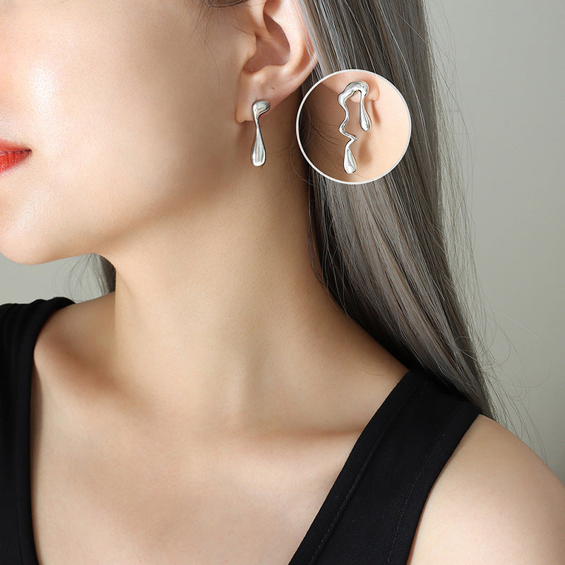 ASYMMETRIC EARRINGS