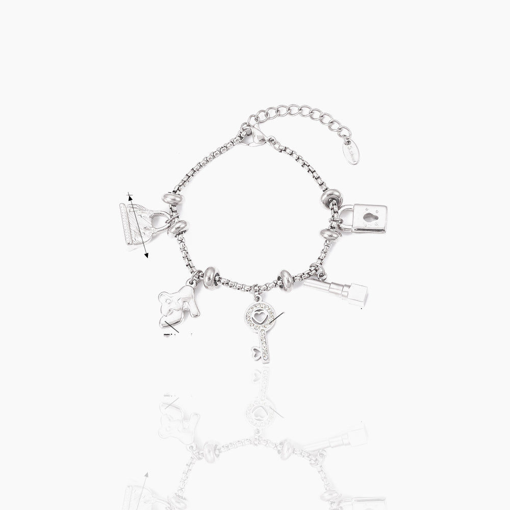 Adjustable bracelet with multi-element pendants