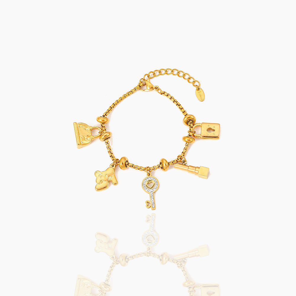 Adjustable bracelet with multi-element pendants