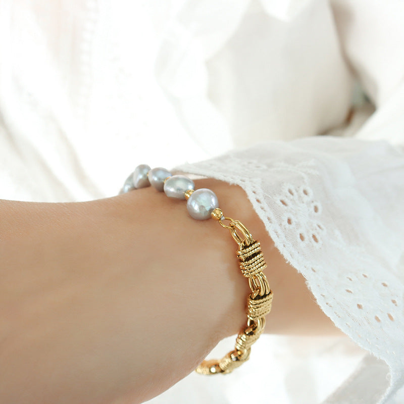 BRASS CHAIN PEARL BRACELET