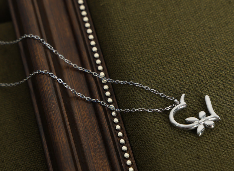 BUTTERFLY FLOWER NECKLACE