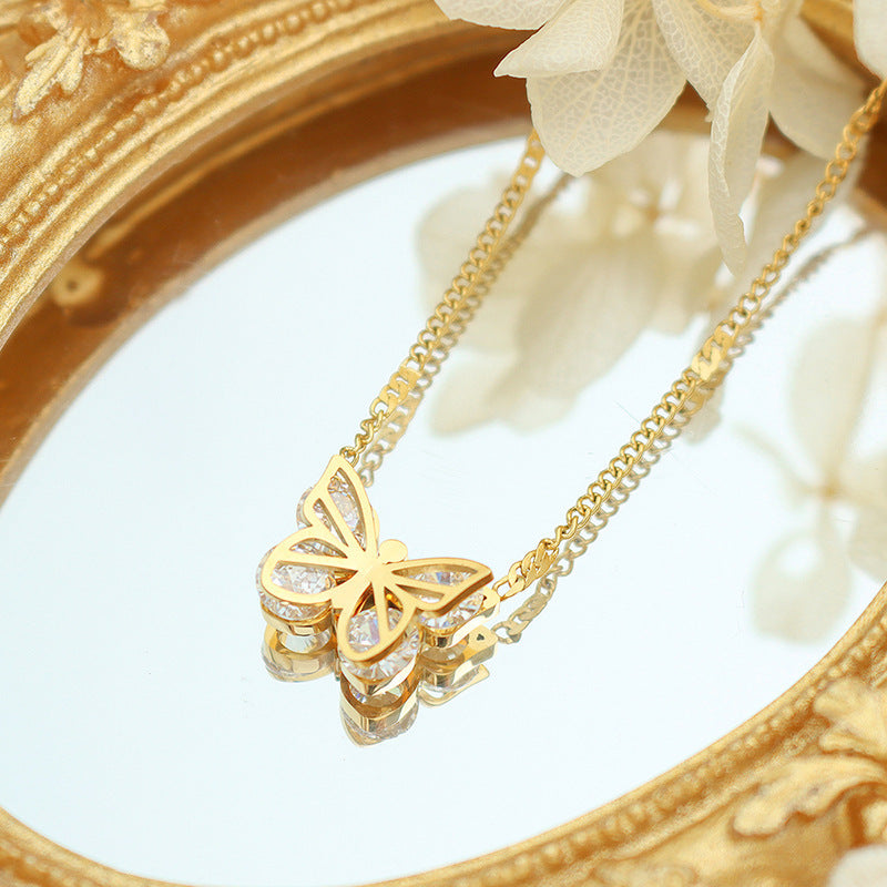 BUTTERFLY PENDANT NECKLACE