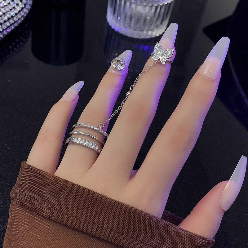 Butterfly mouth exaggerated double ring