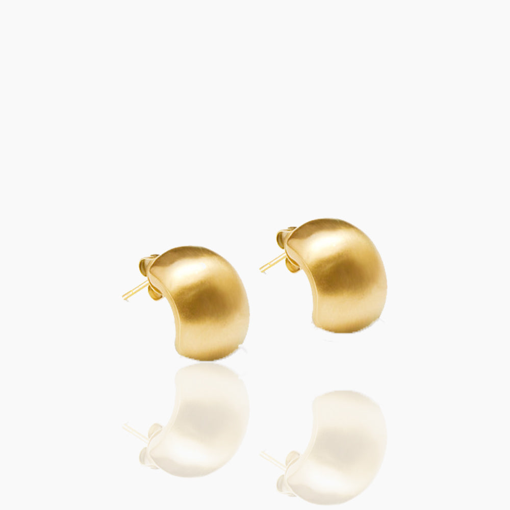 C-SHAPED EARRINGS