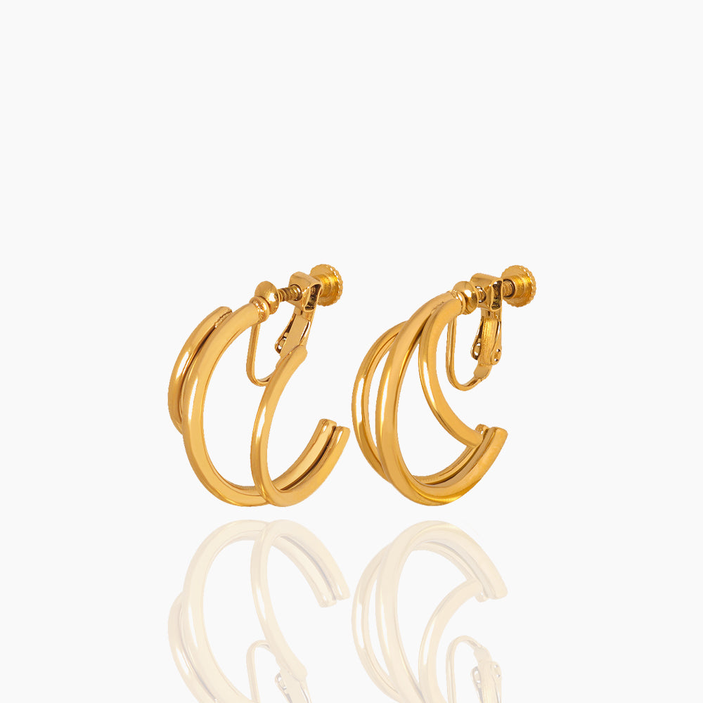 C-SHAPED EARRINGS