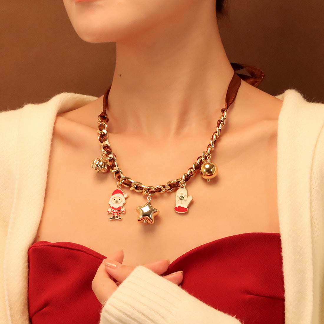 CHRISTMAS GIFT SNOWFLAKE SANTA CLAUS PENDANT CREATIVE NECKLACE