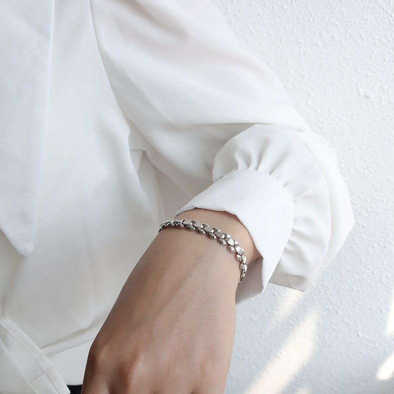 COLD AIR WIDENED BRACELET