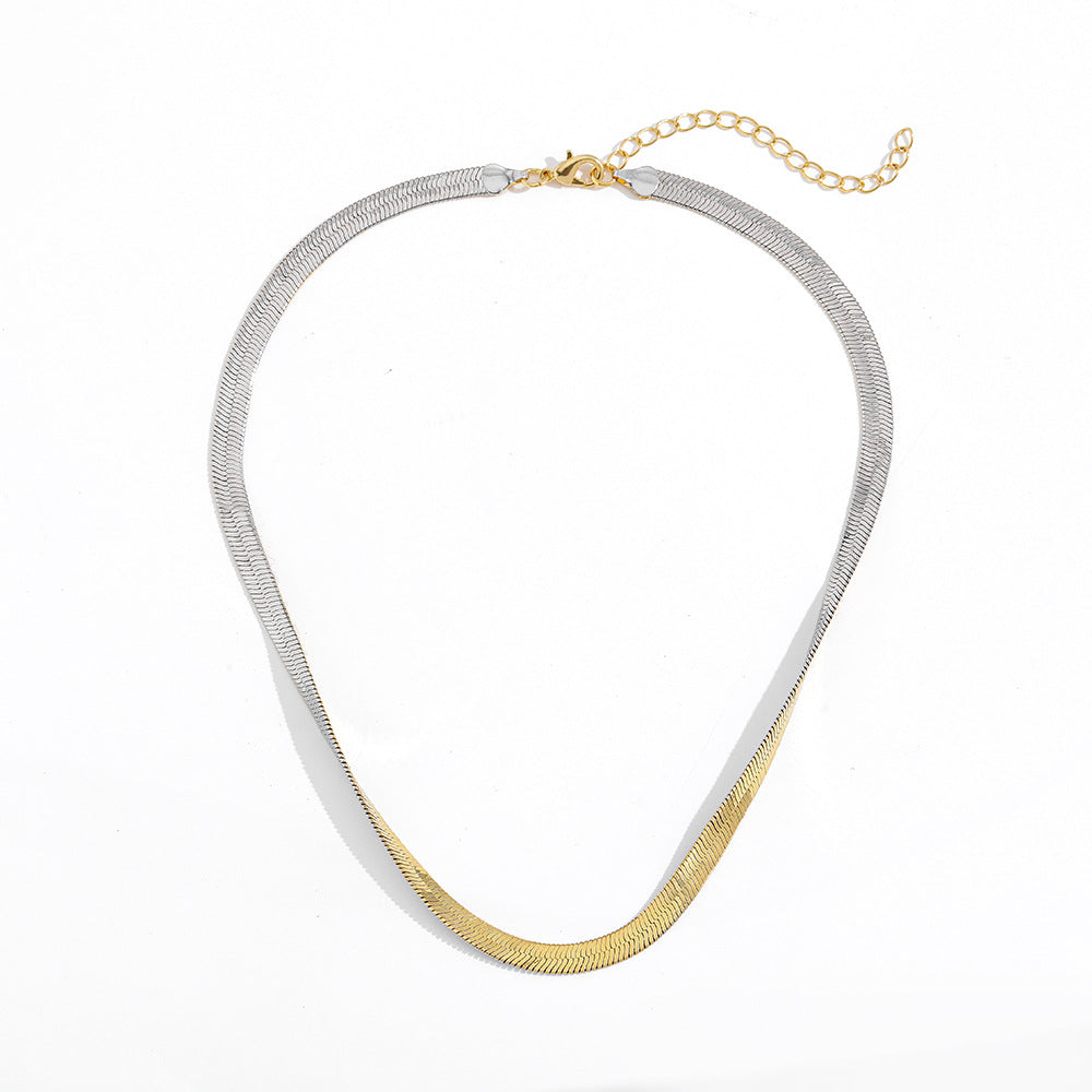 COLD MINIMALIST SNAKE BONE NECKLACE