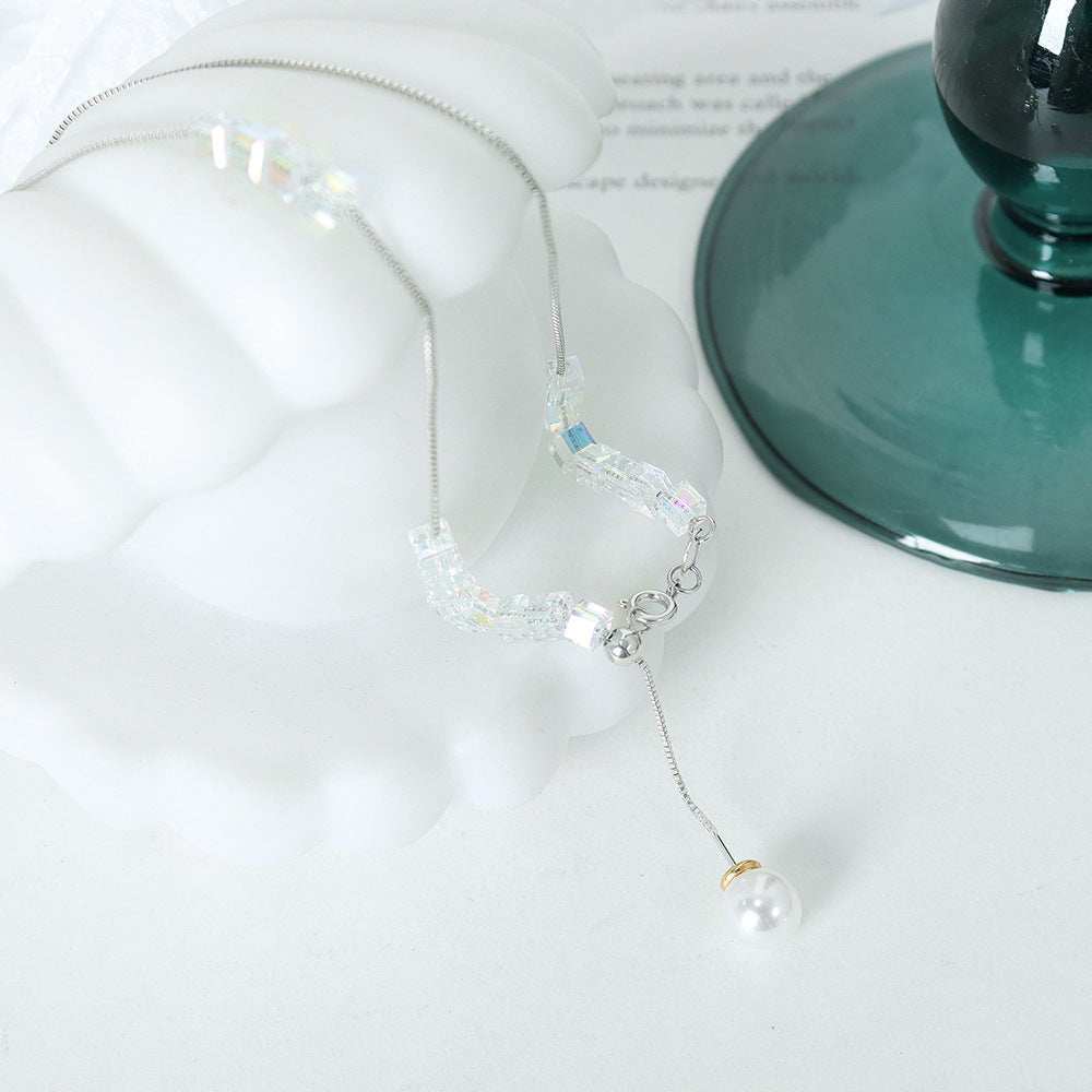 COLORED CRYSTAL STONE NECKLACE