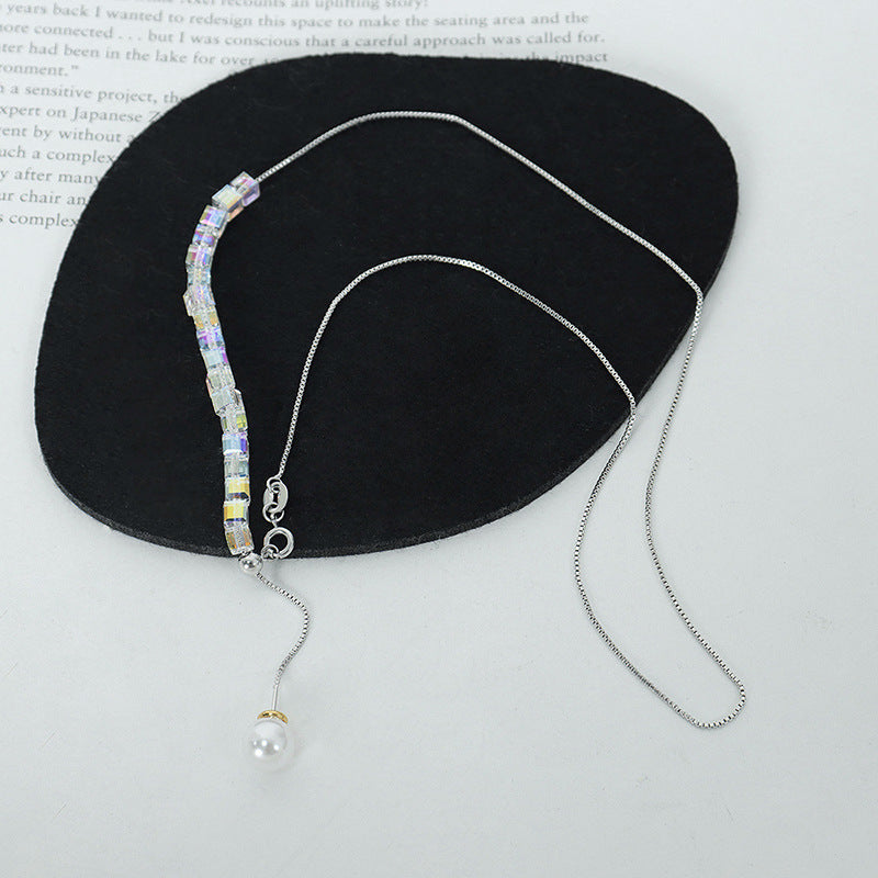COLORED CRYSTAL STONE NECKLACE