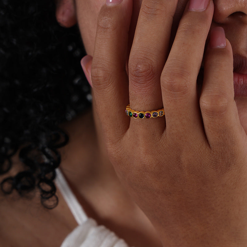 COLORED STONE RING