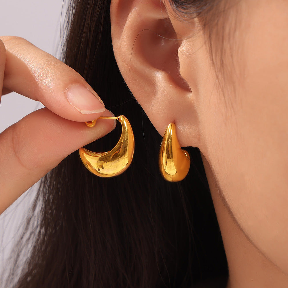 CRESCENT HOLLOW EARRINGS