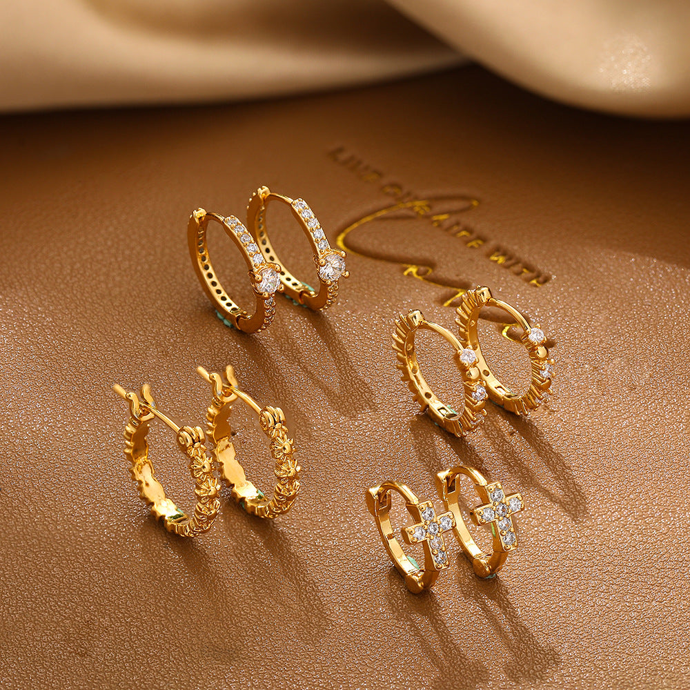 SMALL EAR BUCKLE EARRINGS