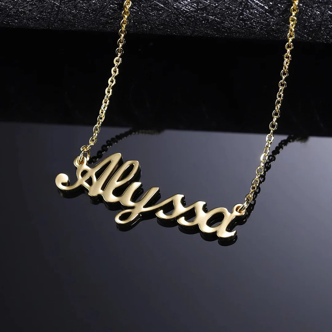 CUSTOM NAME NECKLACE