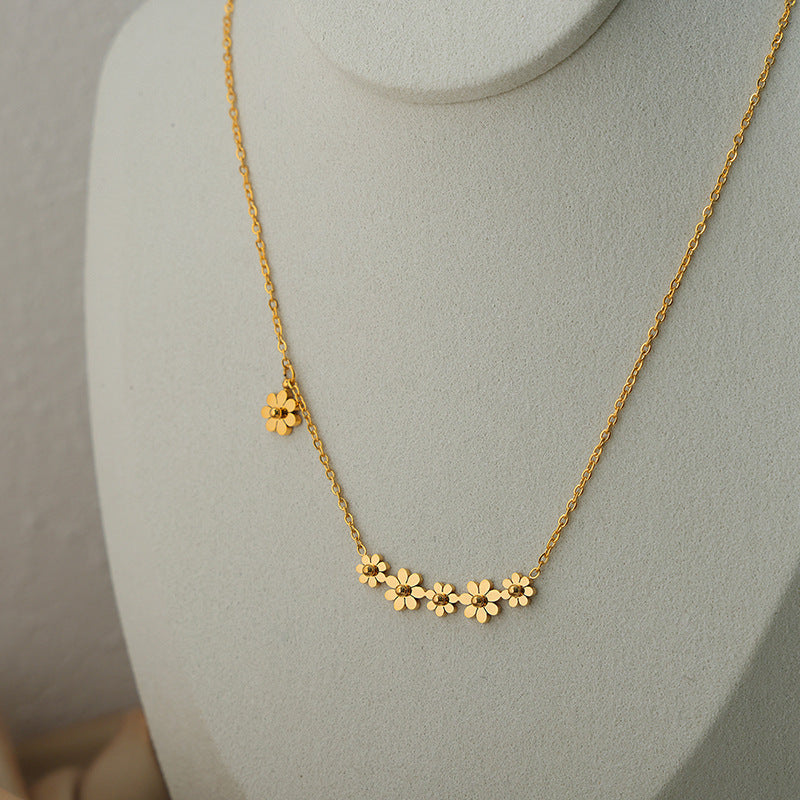 DAISY SPLICING NECKLACE