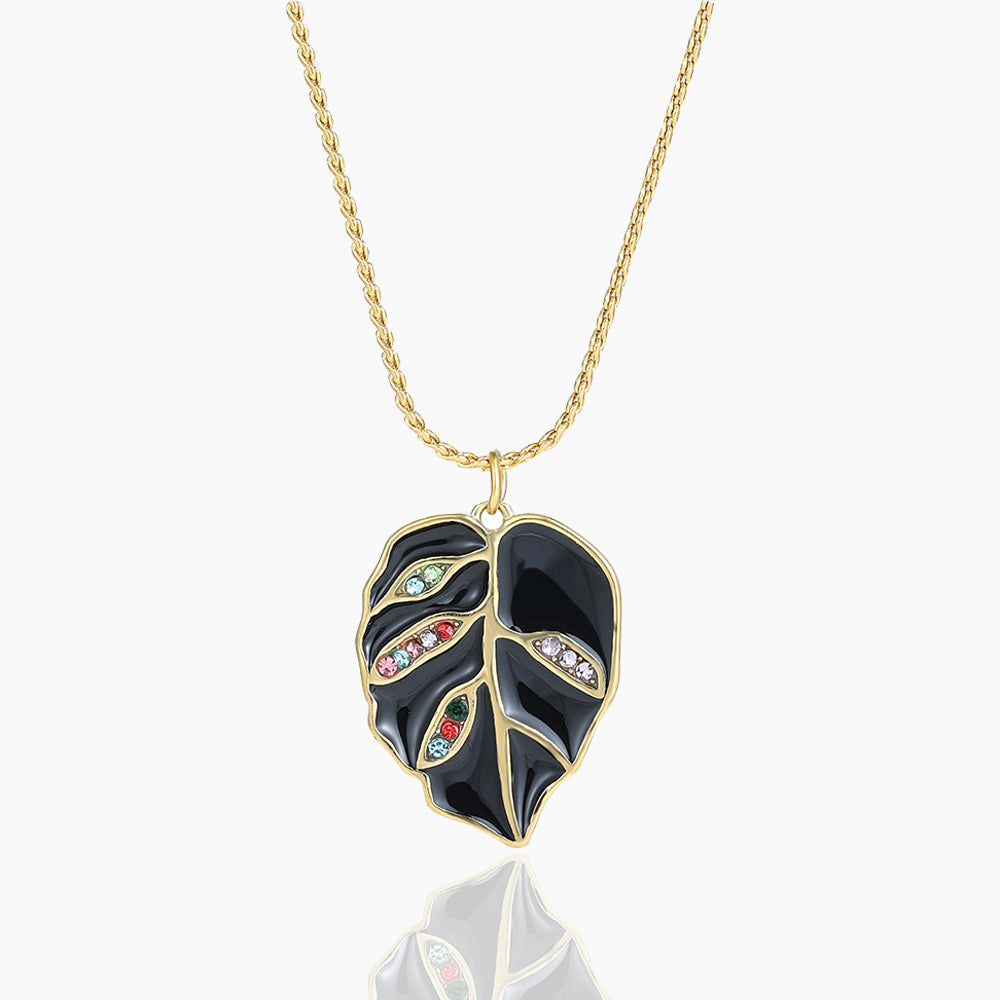 DARK LEAF NECKLACE