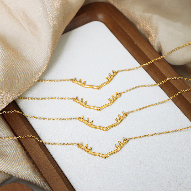 DEER HORN PENDANT NECKLACE