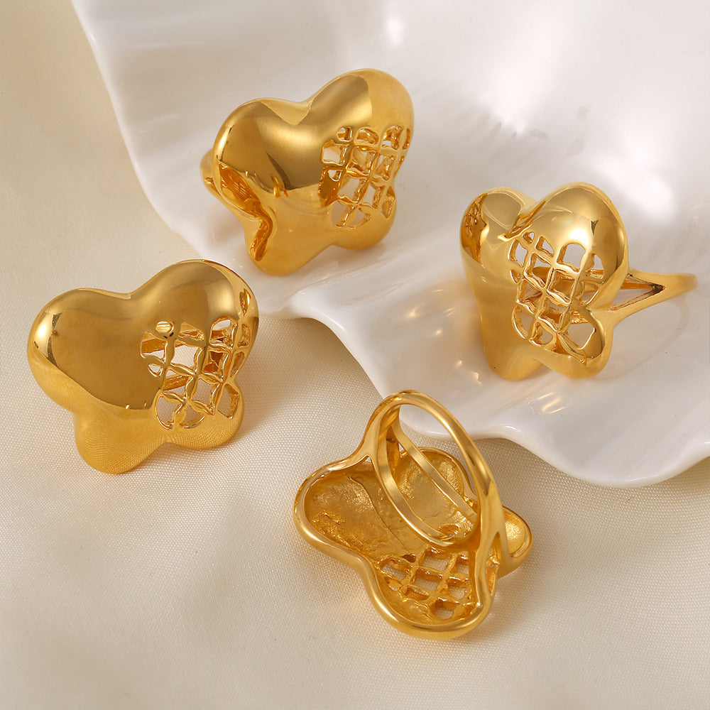 DESIGN INSPIRED BUTTERFLY FLOWER ENGRAVED SPACE RING