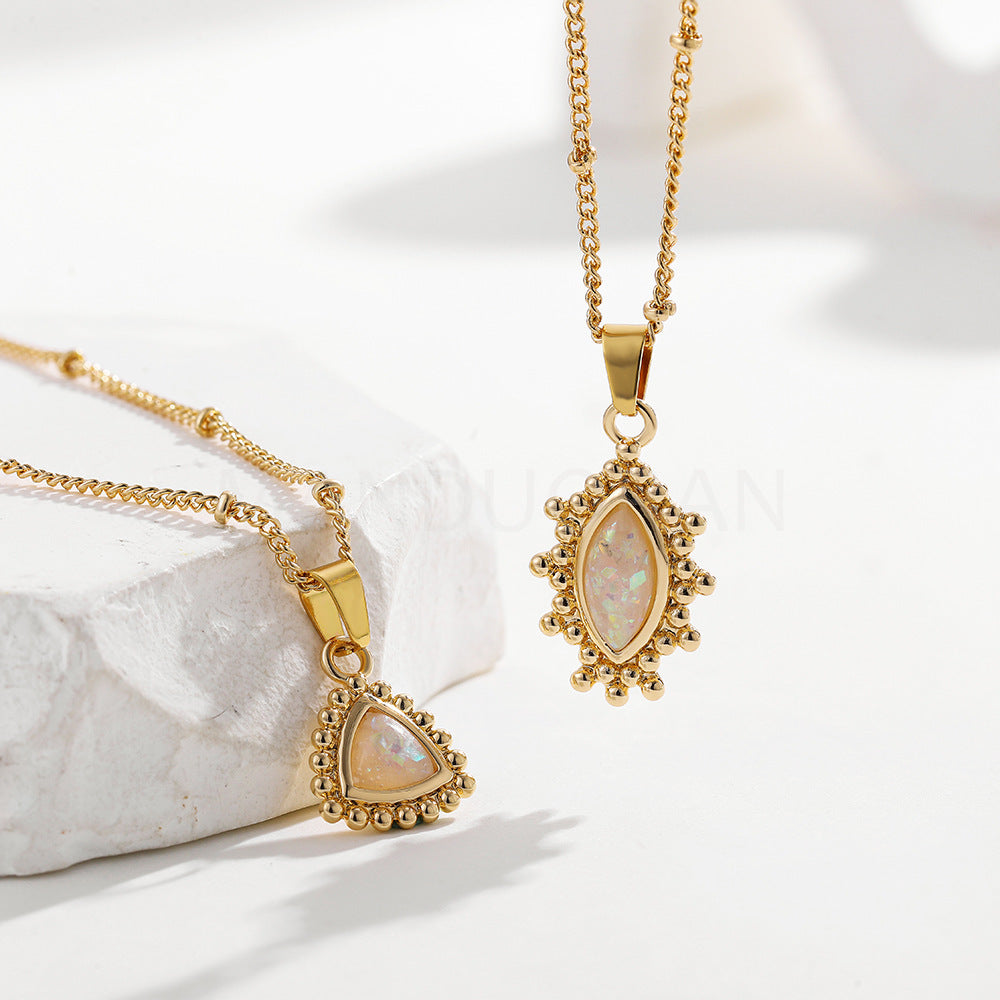 DEVIL'S EYE EYE NECKLACE