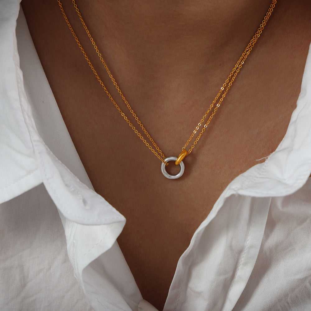 DOUBLE RING PENDANT NECKLACE