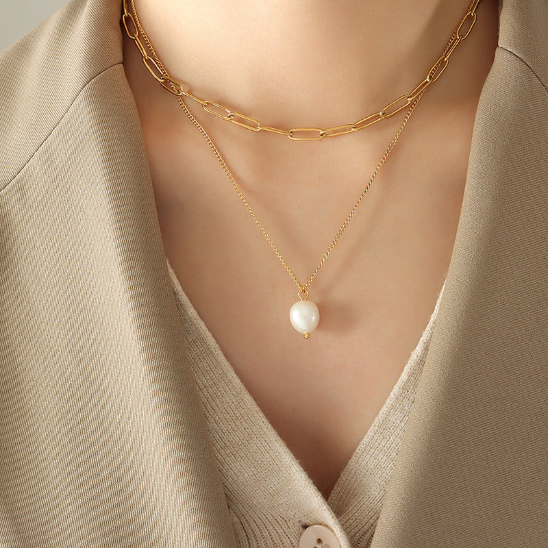 DOUBLE LAYERED PEARL PENDANT NECKLACE