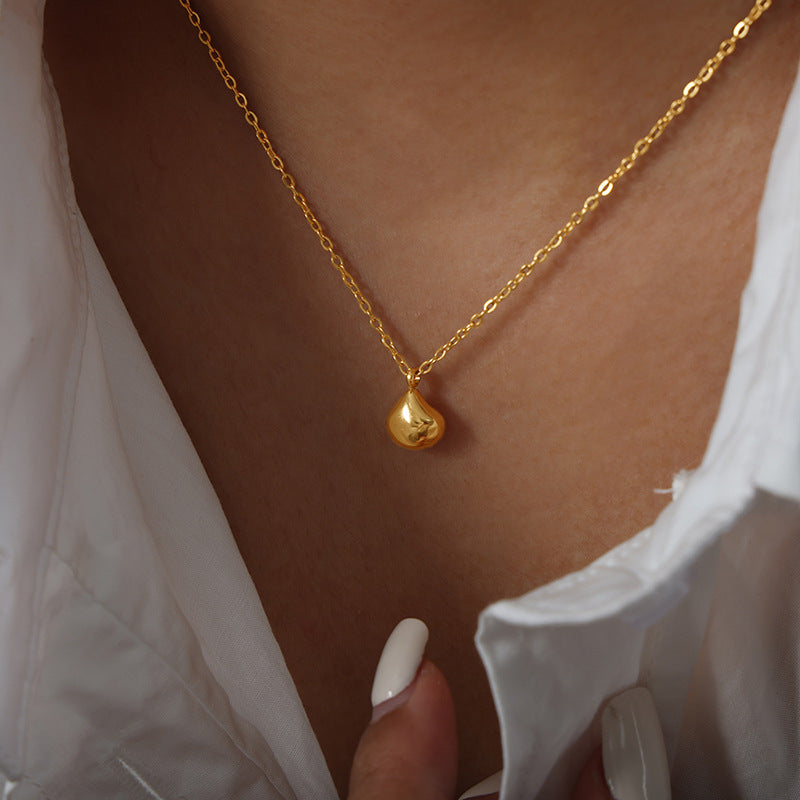 DROPLET PENDANT NECKLACE