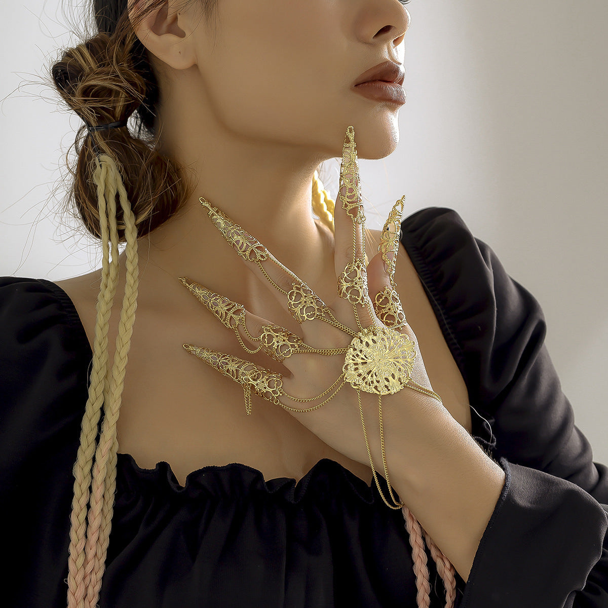 Dark style all-match personality finger chain