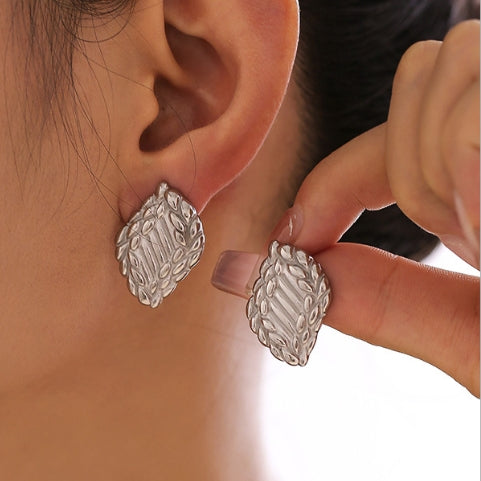 EARRINGS WITH WHEAT GRAIN TEXTURE