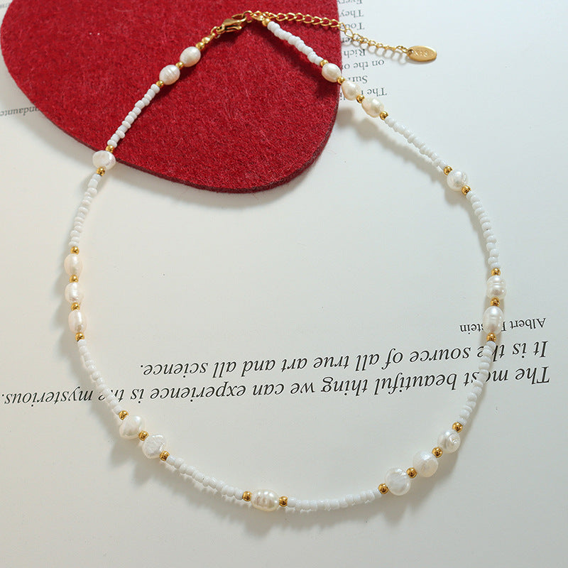 ELEGANT PEARL NECKLACE