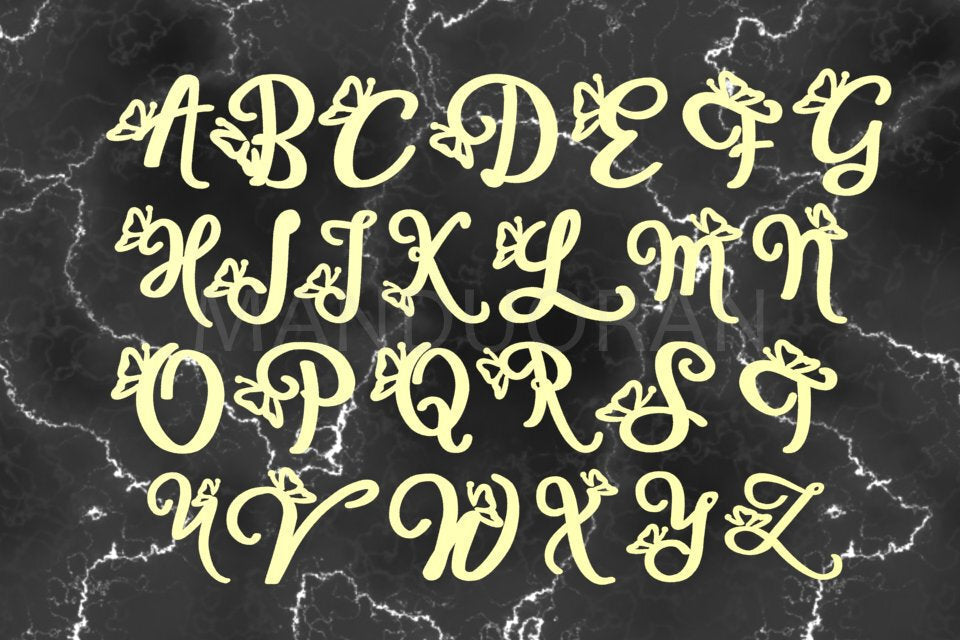 ENGLISH LETTER NECKLACE WITH BUTTERFLY