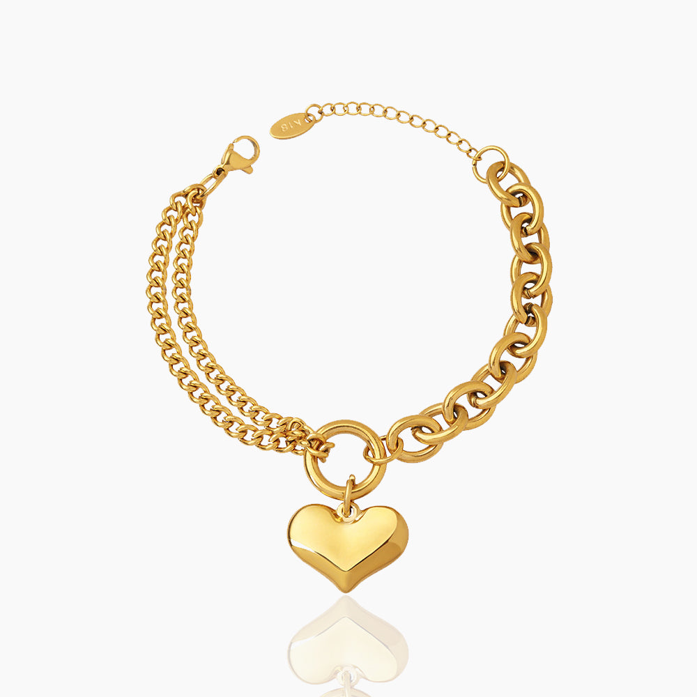 EXAGGERATED AND PERSONALIZED METALLIC BRACELET