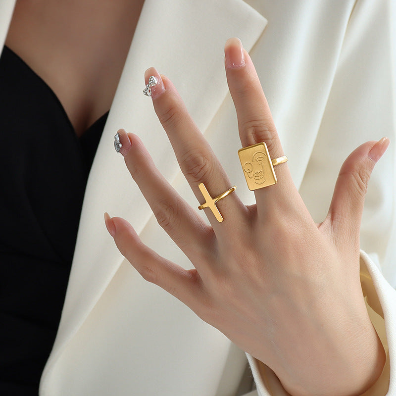 FACIAL GEOMETRY SQUARE RING