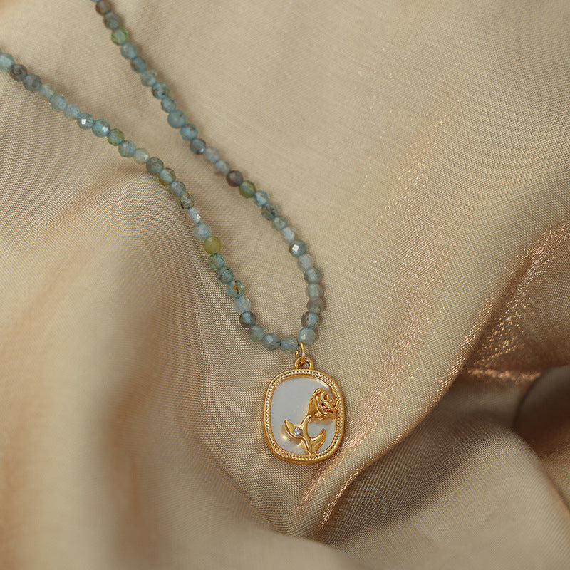 FANGPAI WHITE SEA SHELL ROSE NECKLACE