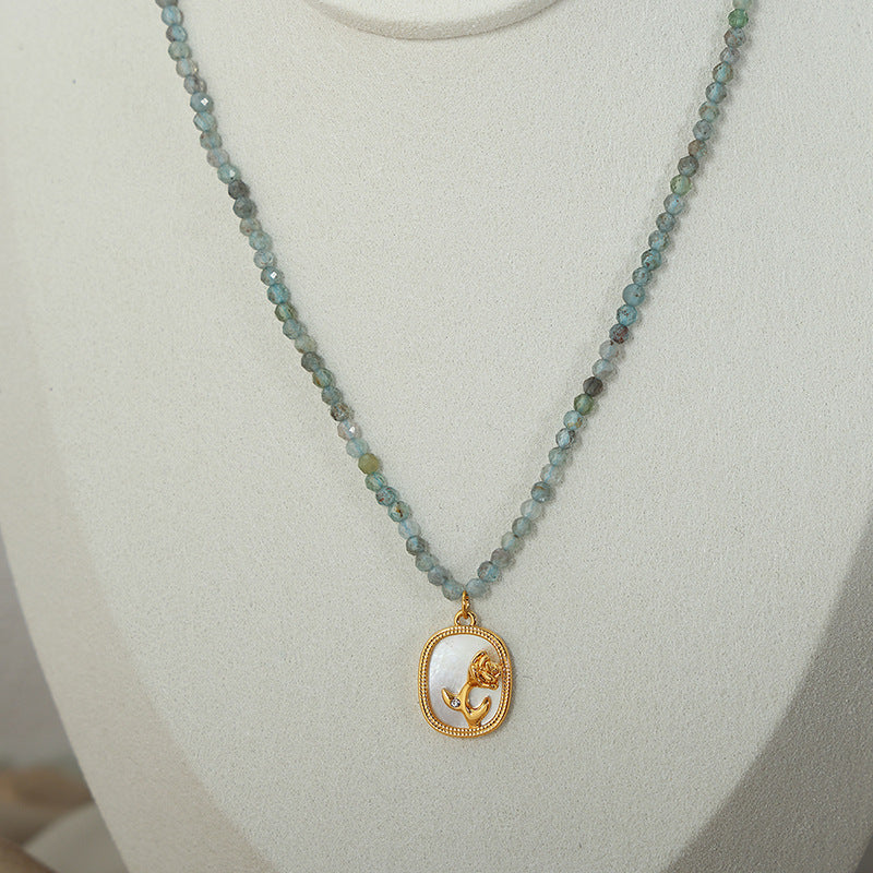 FANGPAI WHITE SEA SHELL ROSE NECKLACE