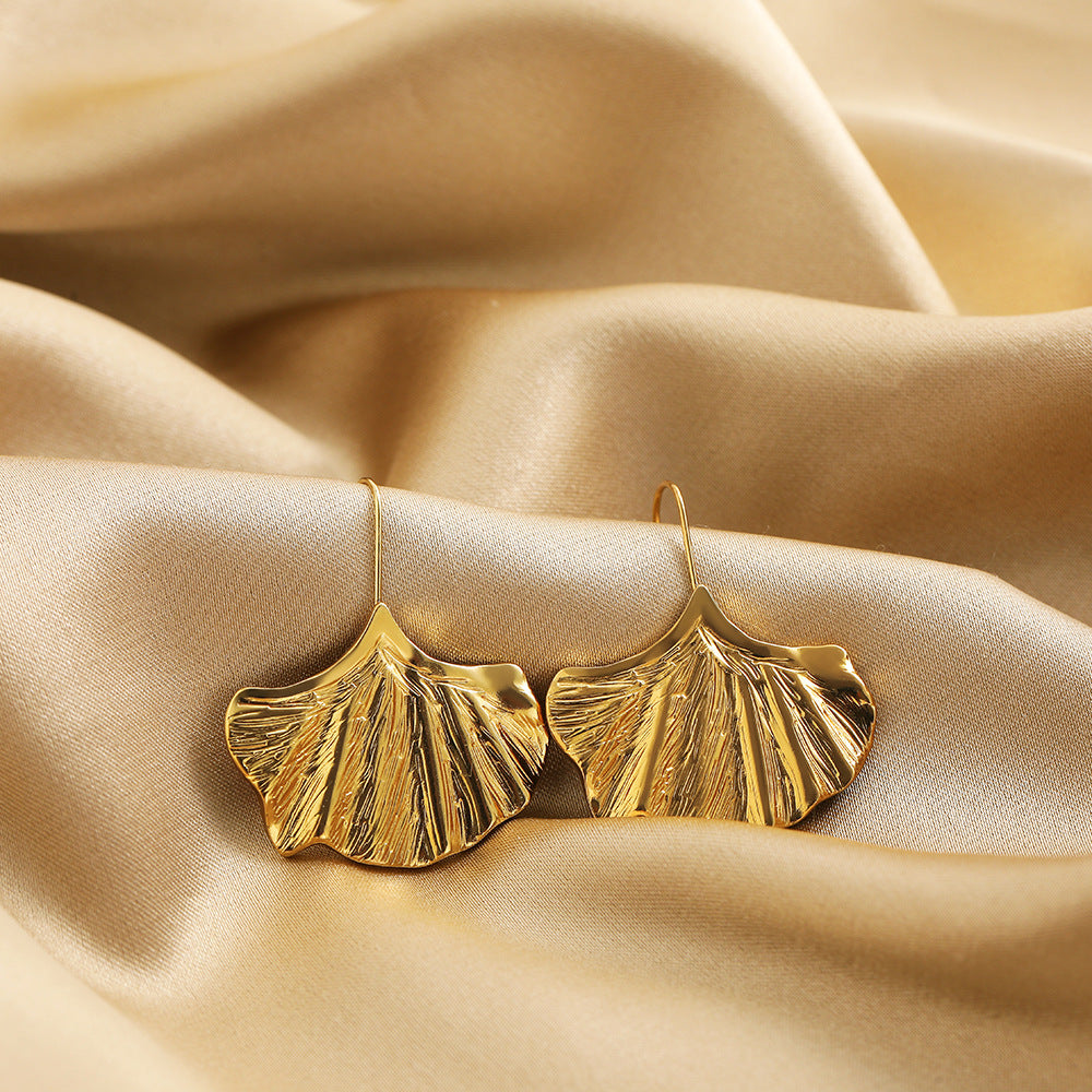 FAN SHAPED LEAF EARRINGS