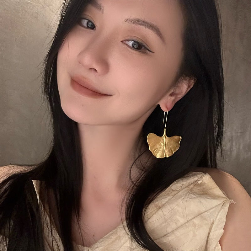 FAN SHAPED LEAF EARRINGS