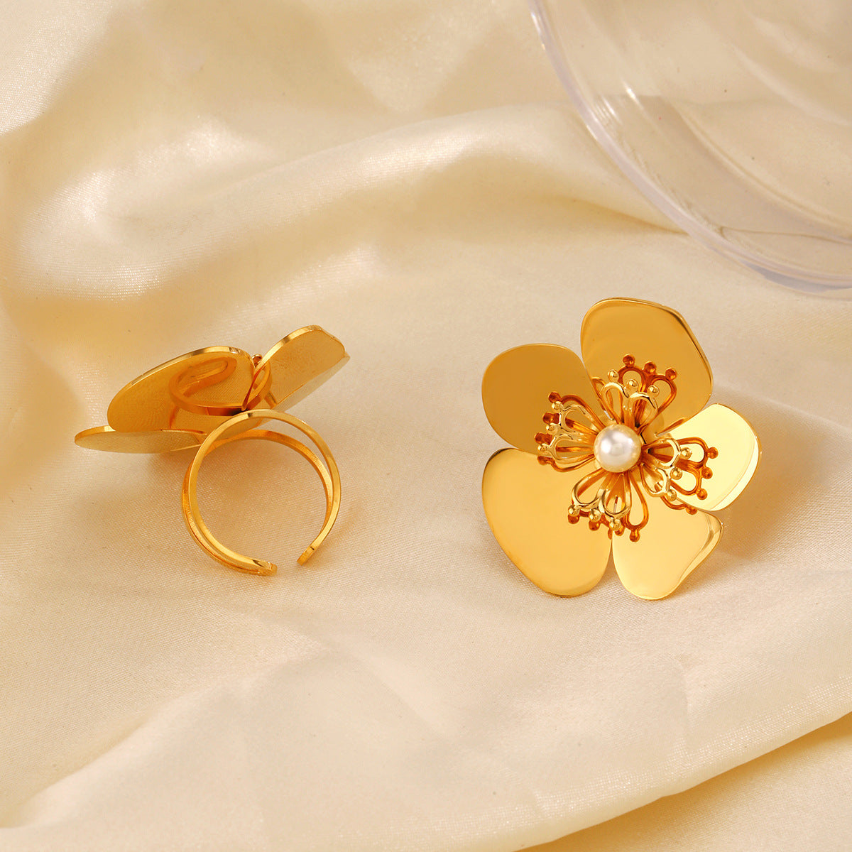 FLOWER RING
